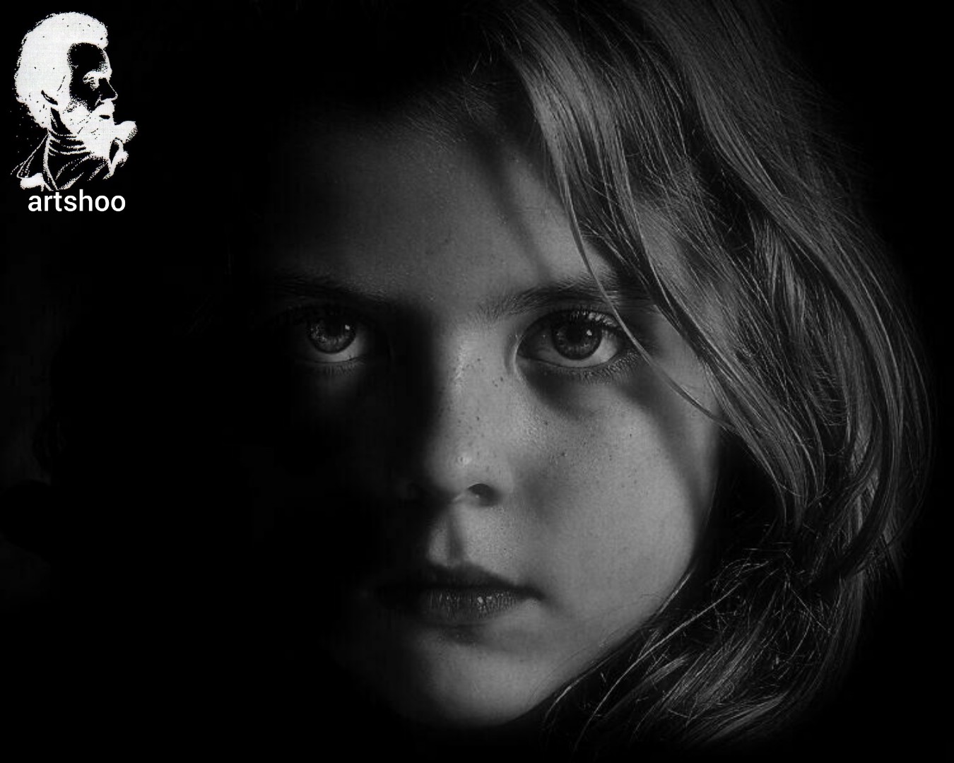 مدل کودک سیاه قلم